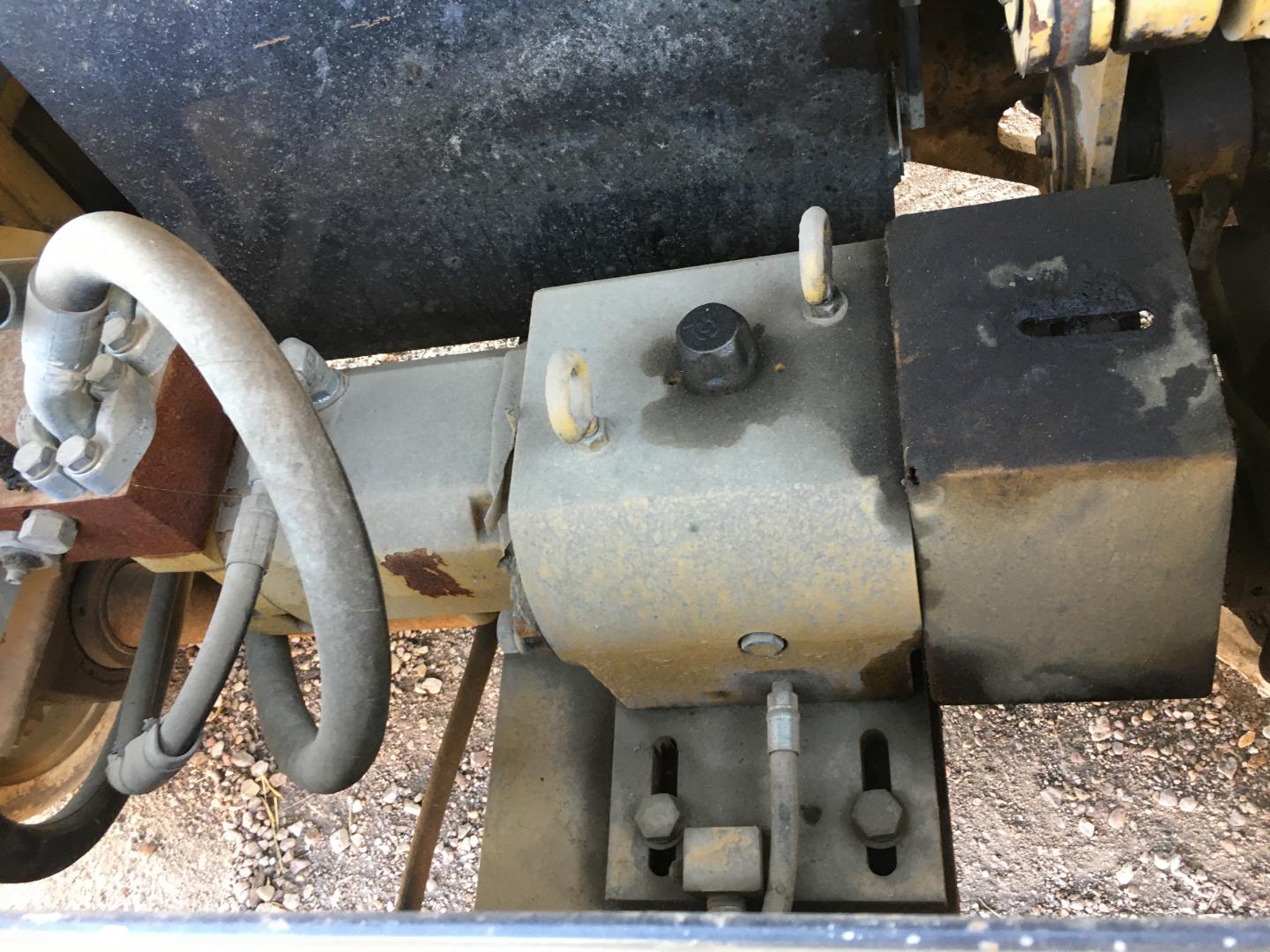 ./imagenes/INVOICE/2019/16730/EXCAVADORA FERROVIARIA CAT 312 (4).JPG